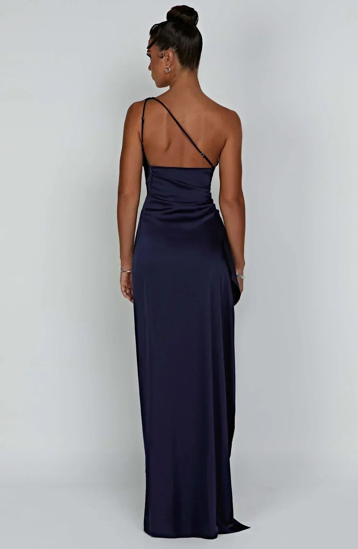 Satin Evening Dress for Women - Elegant Formal Wear for Special Occasions